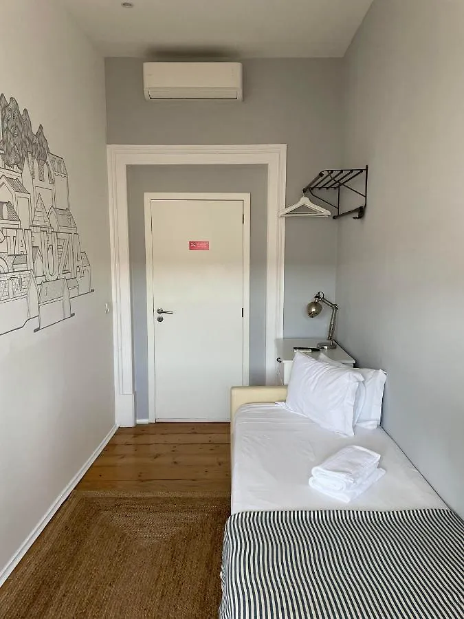 Lisbon Check-In Guesthouse 3*,  Portugal