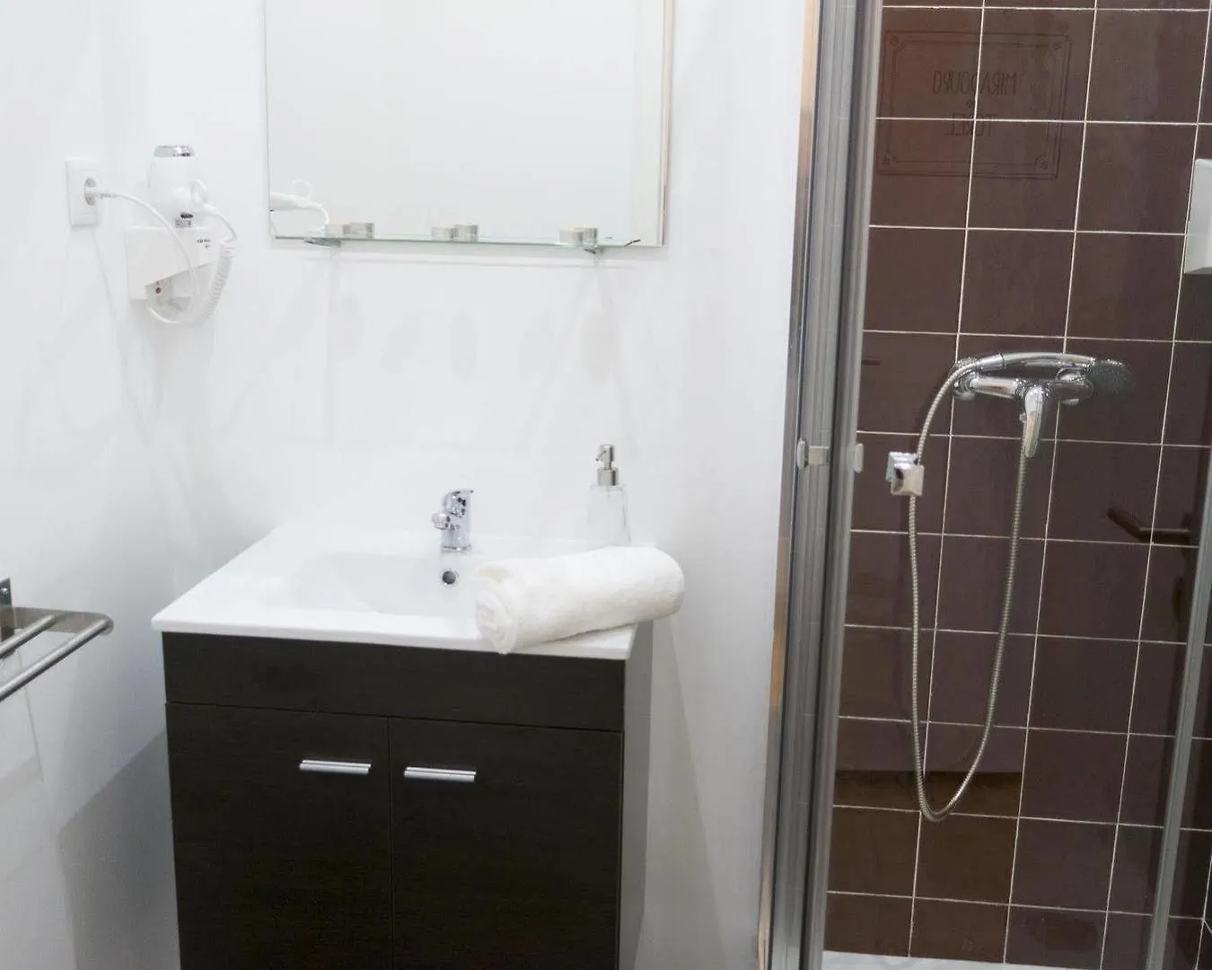 Πανσιόν Lisbon Check-In Guesthouse