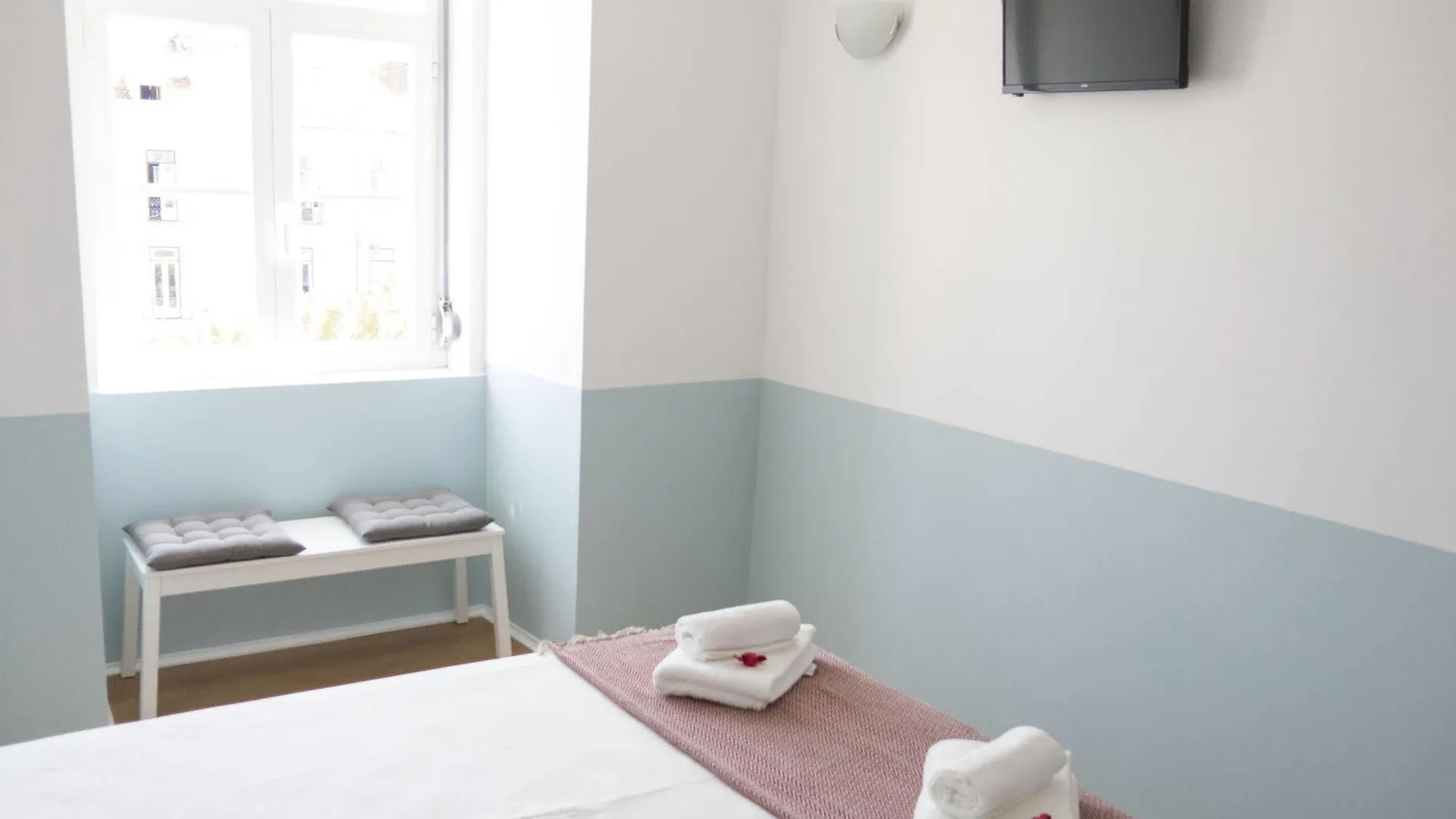Lisbon Check-In Guesthouse
